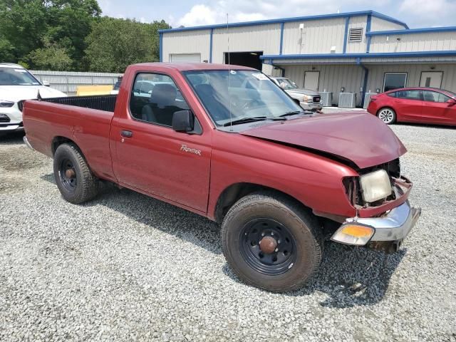 2000 Nissan Frontier XE