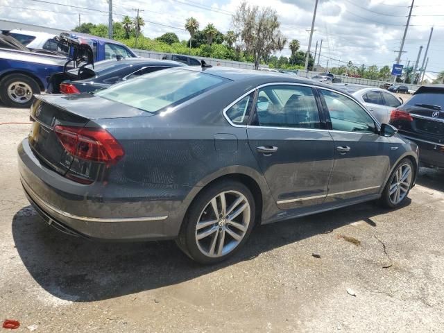 2017 Volkswagen Passat R-Line