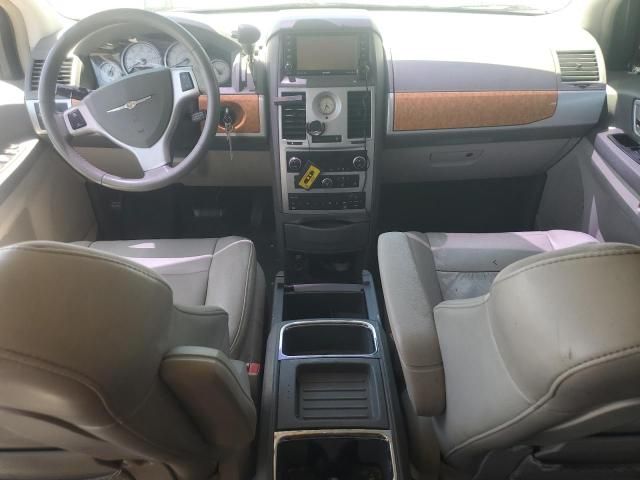 2008 Chrysler Town & Country Limited