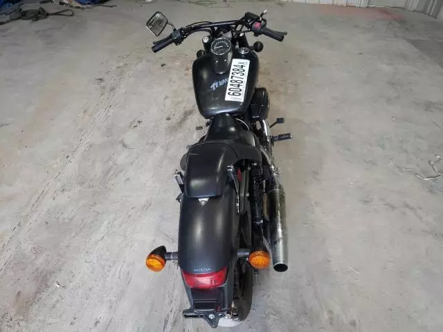 2023 Honda VT750 C2B