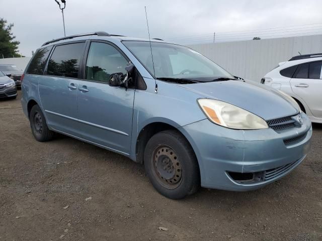 2005 Toyota Sienna CE