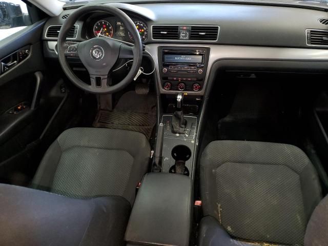 2013 Volkswagen Passat S