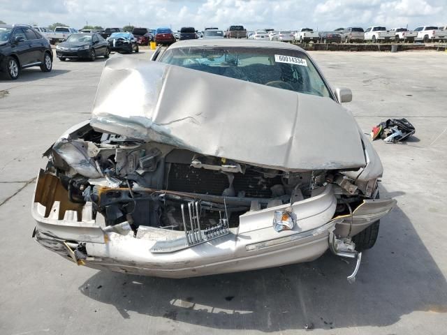 1995 Lincoln Town Car Signature