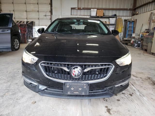 2018 Buick Regal Essence