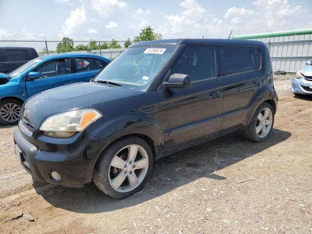 2010 KIA Soul +