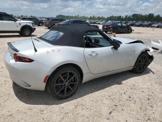 2016 Mazda MX-5 Miata Club