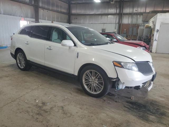 2013 Lincoln MKT