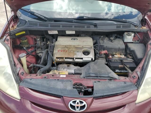 2006 Toyota Sienna CE