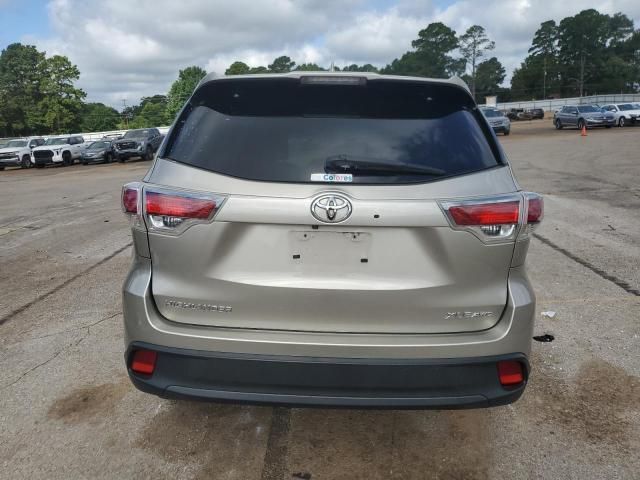 2016 Toyota Highlander XLE