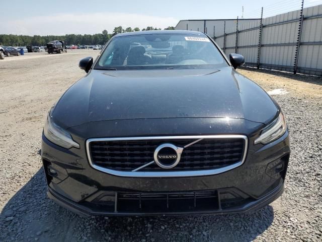 2019 Volvo S60 T5 R-Design