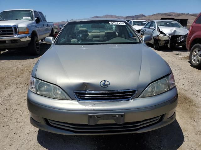 2001 Lexus ES 300