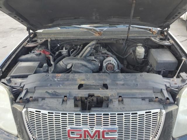 2011 GMC Yukon SLT