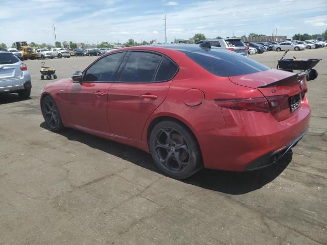 2017 Alfa Romeo Giulia TI Q4