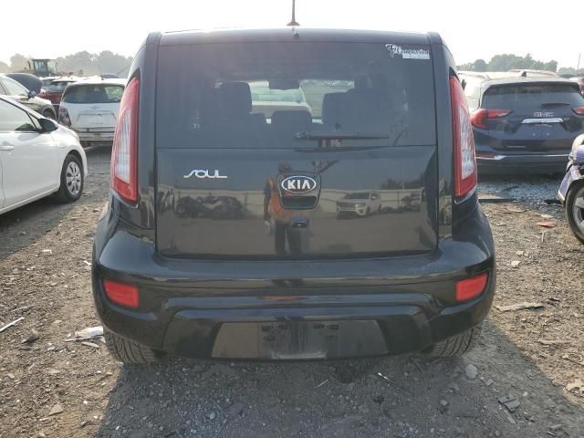 2013 KIA Soul +