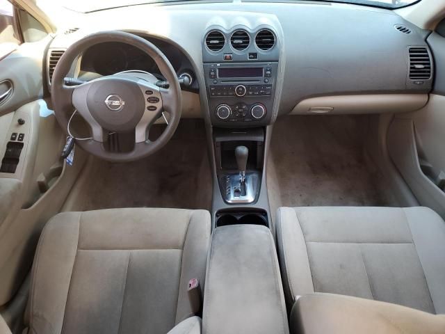 2010 Nissan Altima Base