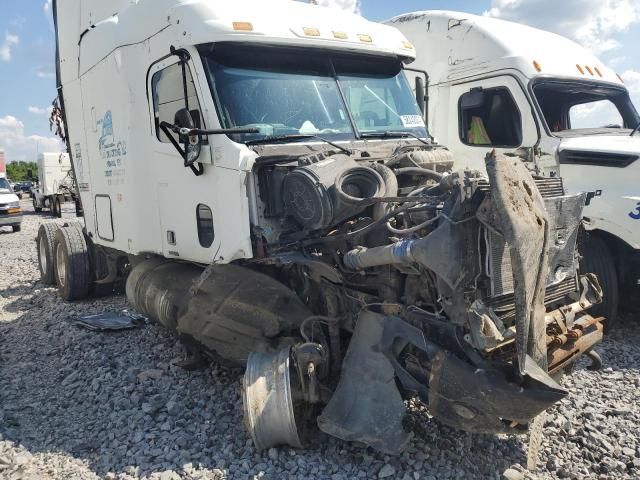 2005 Freightliner Conventional Columbia