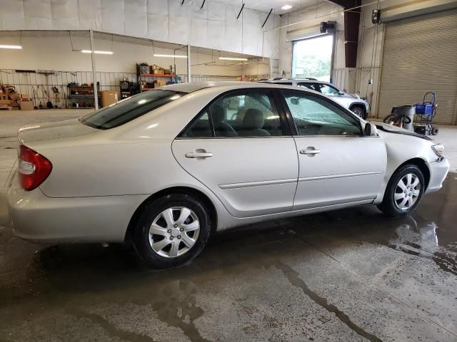 2004 Toyota Camry LE