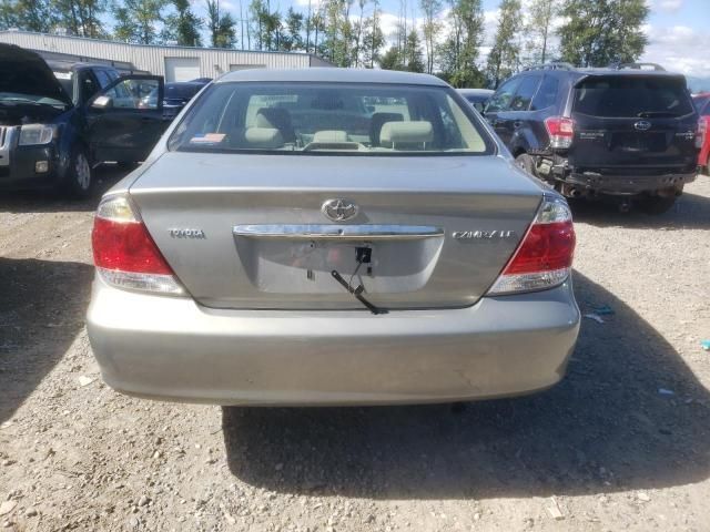 2005 Toyota Camry LE