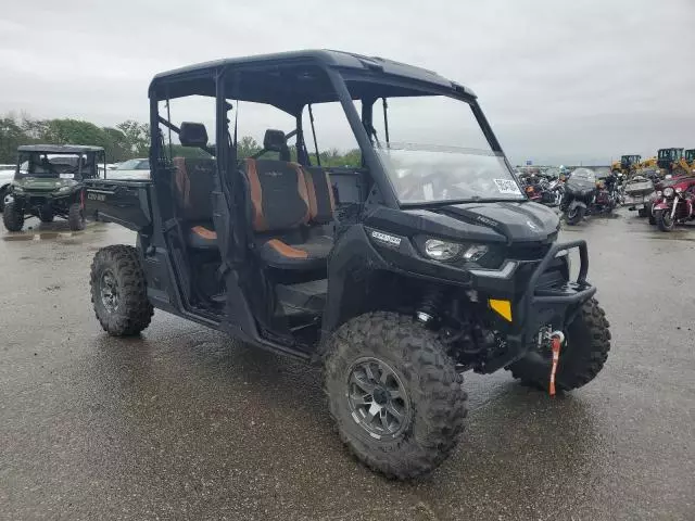 2023 Can-Am Defender Max Lone Star HD10