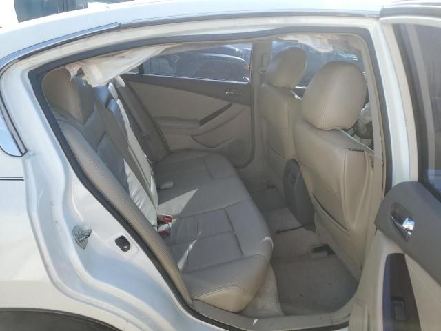 2011 Nissan Altima Base