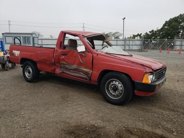 1984 Toyota Pickup 1/2 TON RN55 DLX