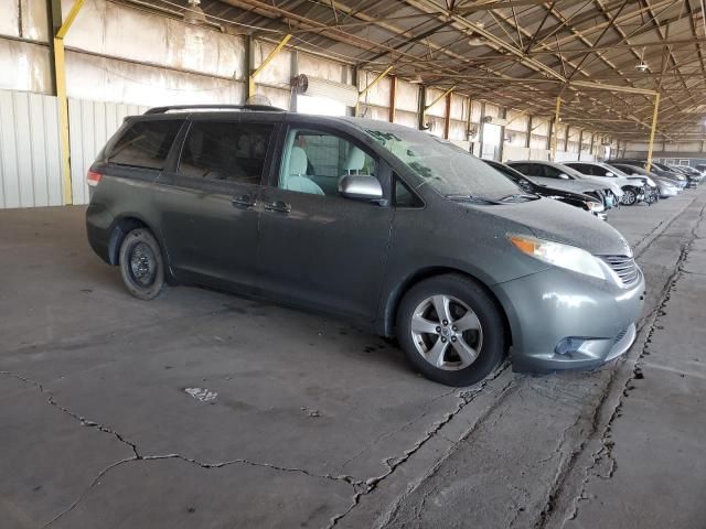 2011 Toyota Sienna LE