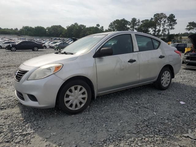 2013 Nissan Versa S