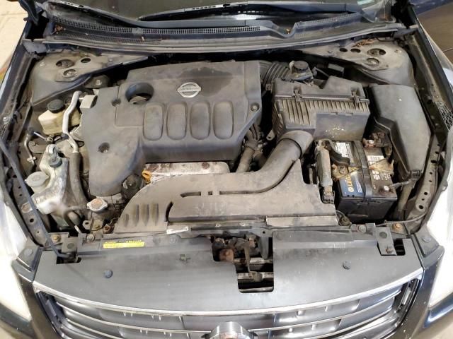 2010 Nissan Altima Base