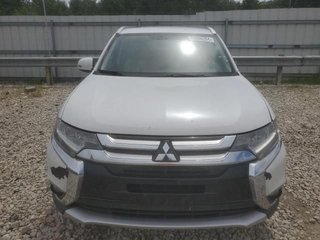 2017 Mitsubishi Outlander SE