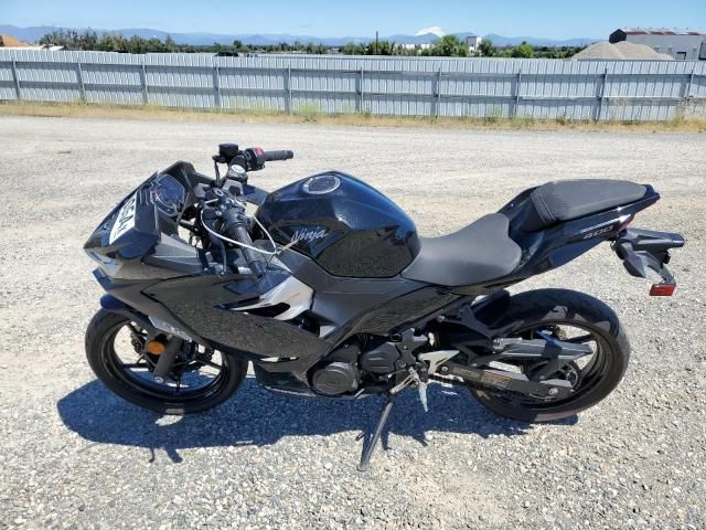 2018 Kawasaki EX400