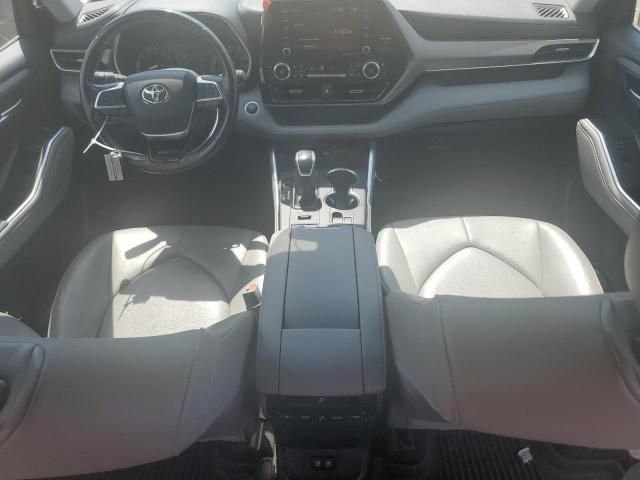 2021 Toyota Highlander XLE