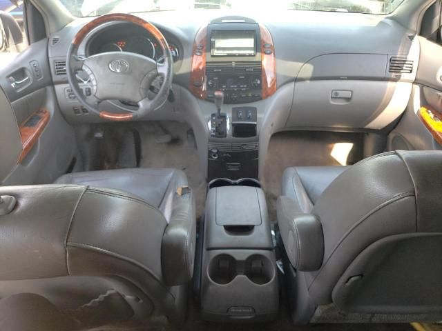 2006 Toyota Sienna XLE