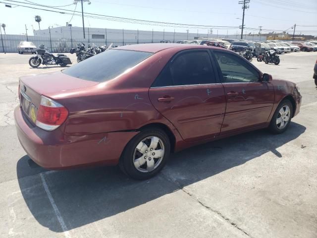 2005 Toyota Camry LE