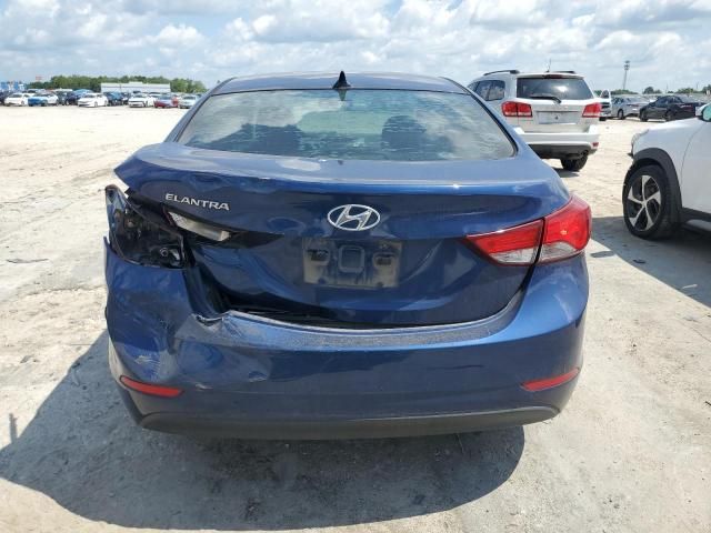 2015 Hyundai Elantra SE