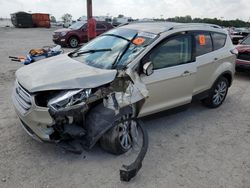 Carros salvage para piezas a la venta en subasta: 2017 Ford Escape Titanium