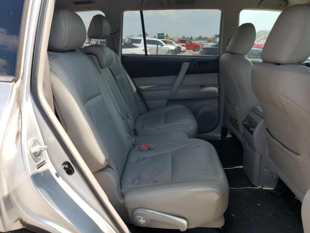 2013 Toyota Highlander Base