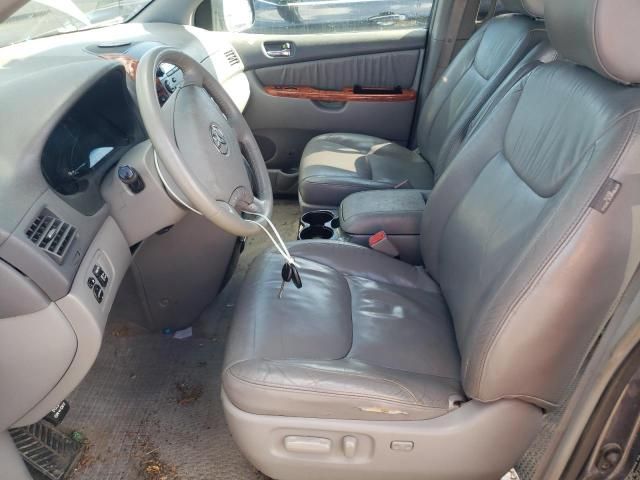 2009 Toyota Sienna XLE