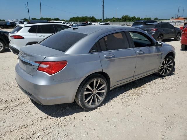 2014 Chrysler 200 Touring