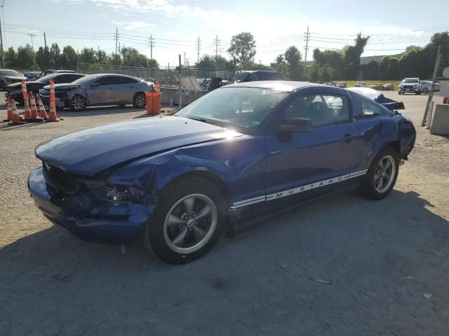 2005 Ford Mustang