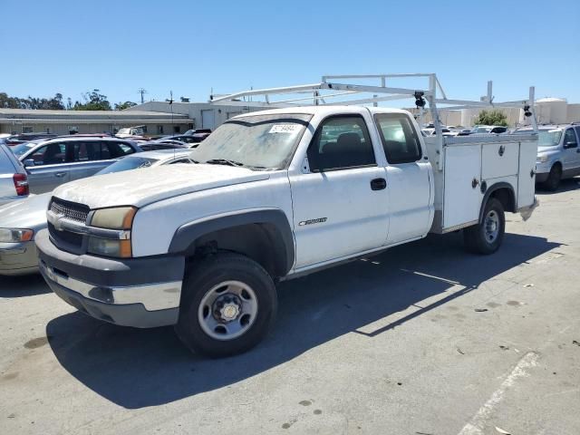 2004 Chevrolet Silverado C2500 Heavy Duty