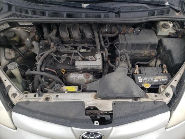 2009 Toyota Sienna XLE