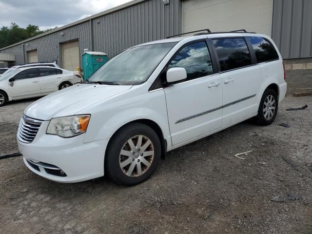 2014 Chrysler Town & Country Touring