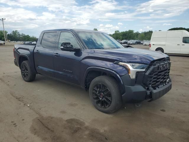 2022 Toyota Tundra Crewmax SR