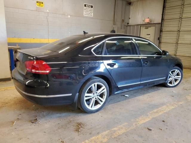 2015 Volkswagen Passat SEL