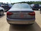 2017 Volkswagen Passat SE