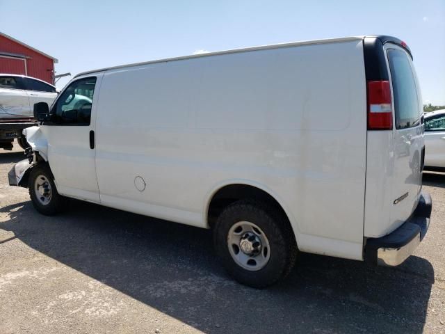 2017 Chevrolet Express G2500