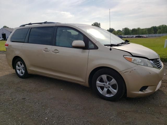 2011 Toyota Sienna LE