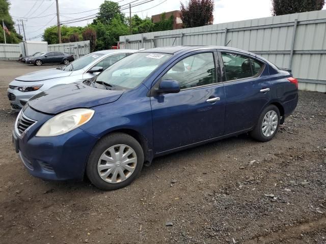 2014 Nissan Versa S