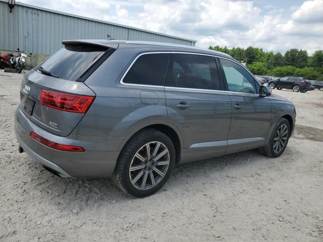 2017 Audi Q7 Premium Plus