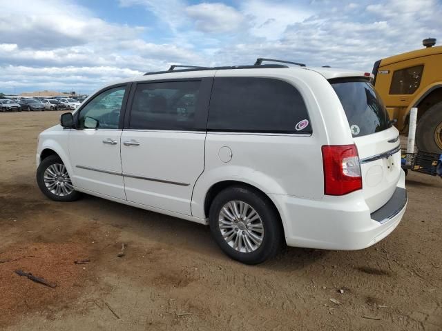 2012 Chrysler Town & Country Touring L